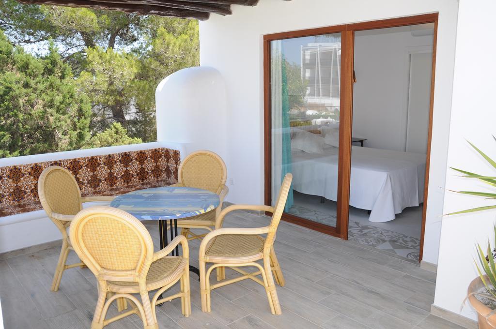 Chalet Torralba - Villa At Hotel Osiris Сан-Антонио-Абад Экстерьер фото