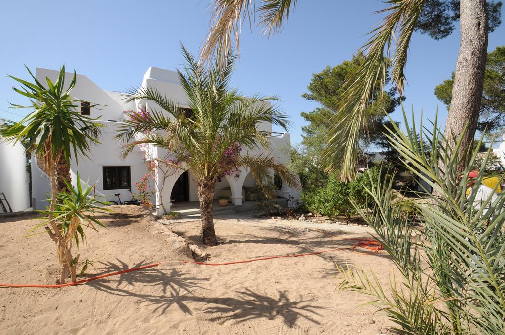 Chalet Torralba - Villa At Hotel Osiris Сан-Антонио-Абад Экстерьер фото